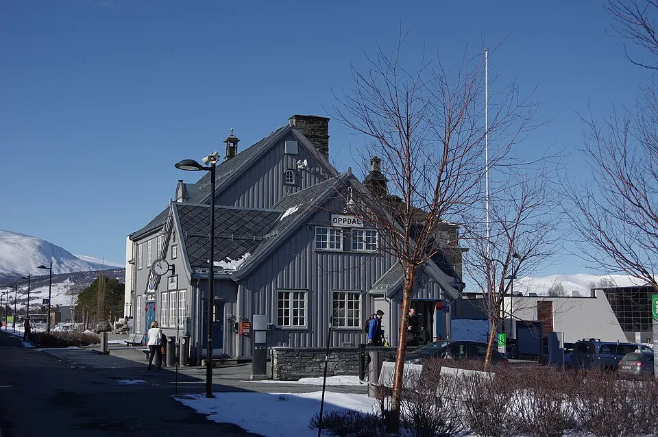 Oppdal stasjon en vinterdag